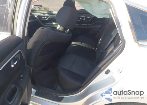 2016 Nissan Altima 2.5 Sr из США, поврежденный, VIN 1N4AL3AP9GC277740